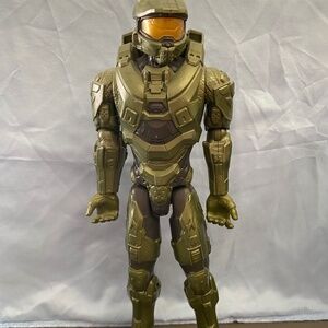 Halo Master Chief Deluxe Action Figure